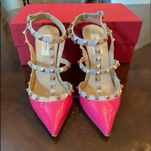 Valentino Garavani Rockstud ankle strap pumps